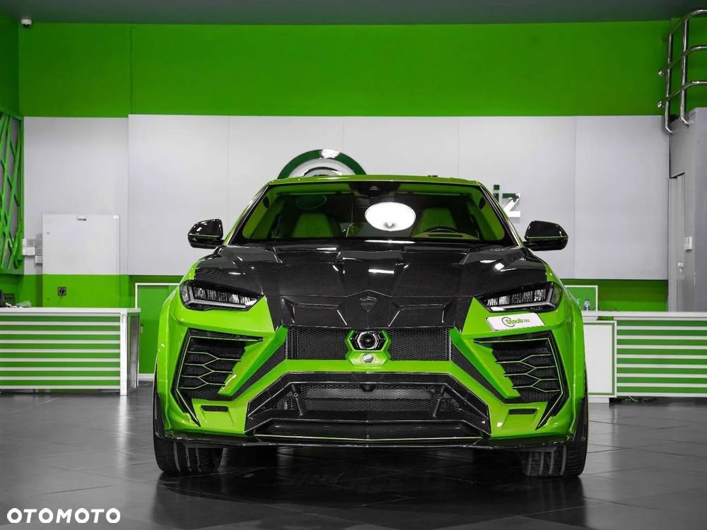 Lamborghini Urus Standard - 26