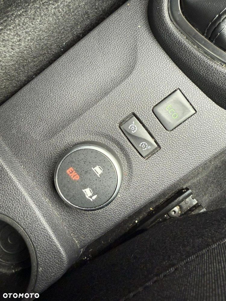 Renault Captur 1.2 Energy TCe XMOD - 31