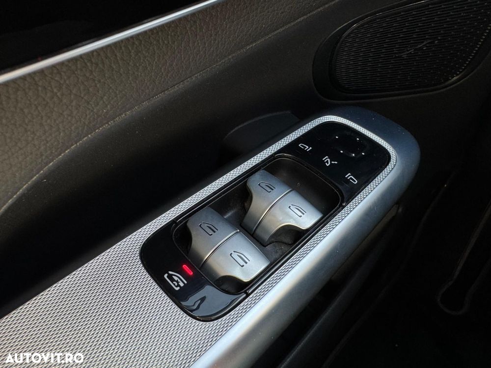 Mercedes-Benz GLC - 14