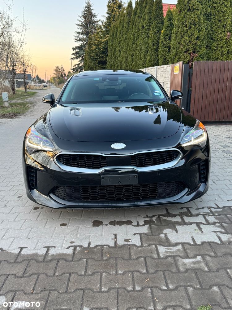 Kia Stinger - 34