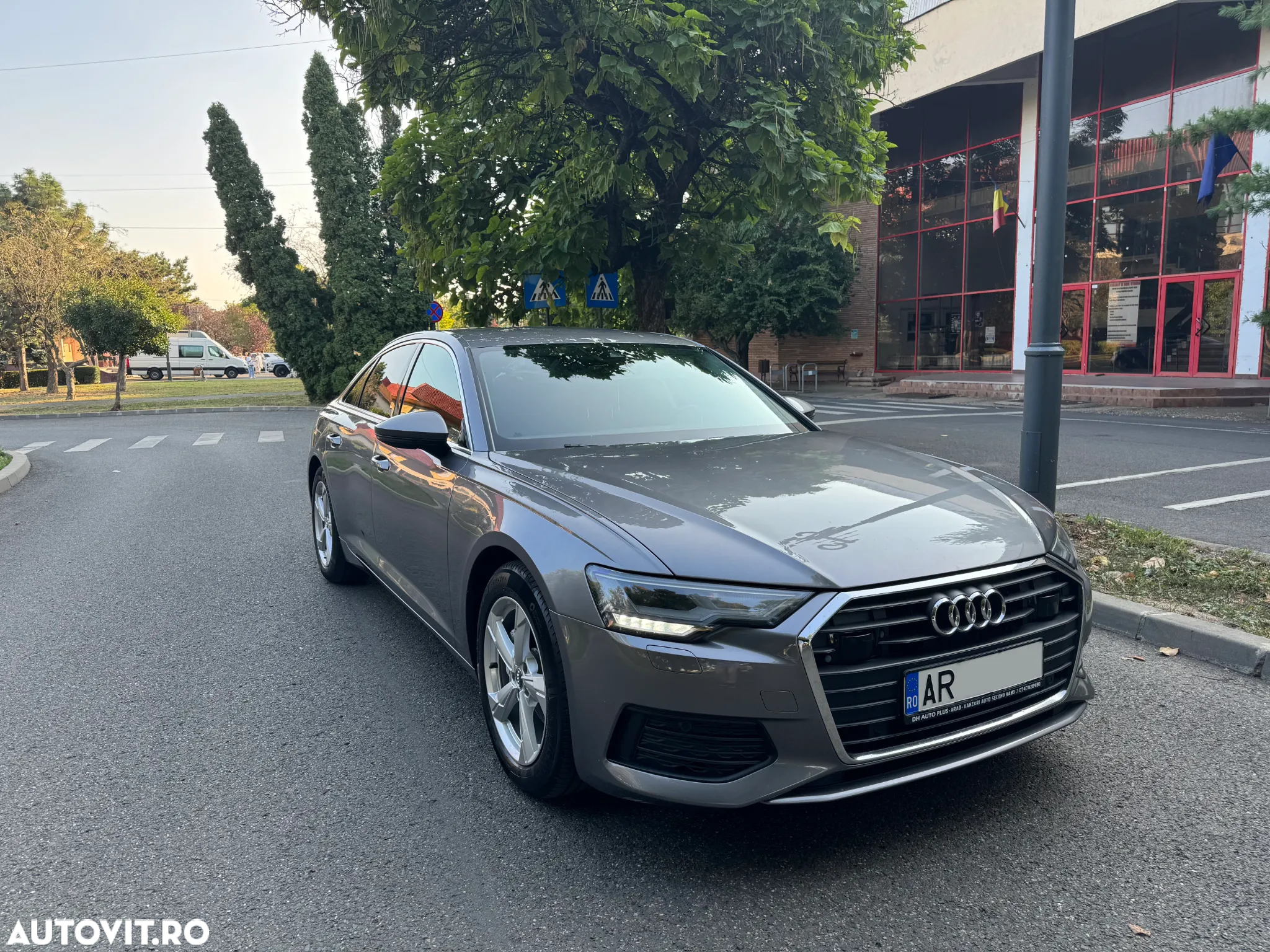 Audi A6 2.0 35 TDI S tronic Basic - 2