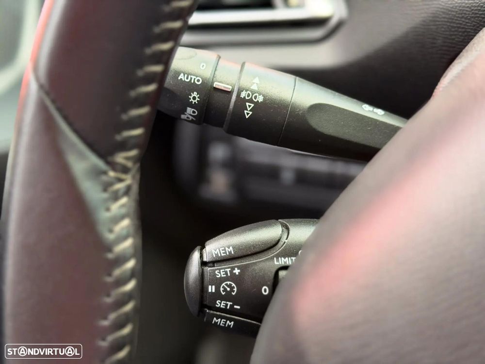 Peugeot 308 SW 1.5 BlueHDi Style - 21