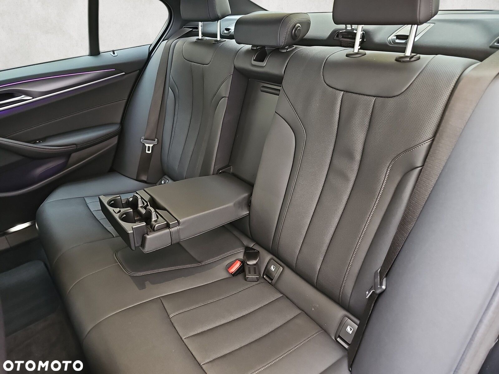 BMW Seria 5 - 24