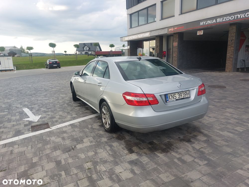 Mercedes-Benz Klasa E 200 BlueTEC 7G-TRONIC Classic - 2