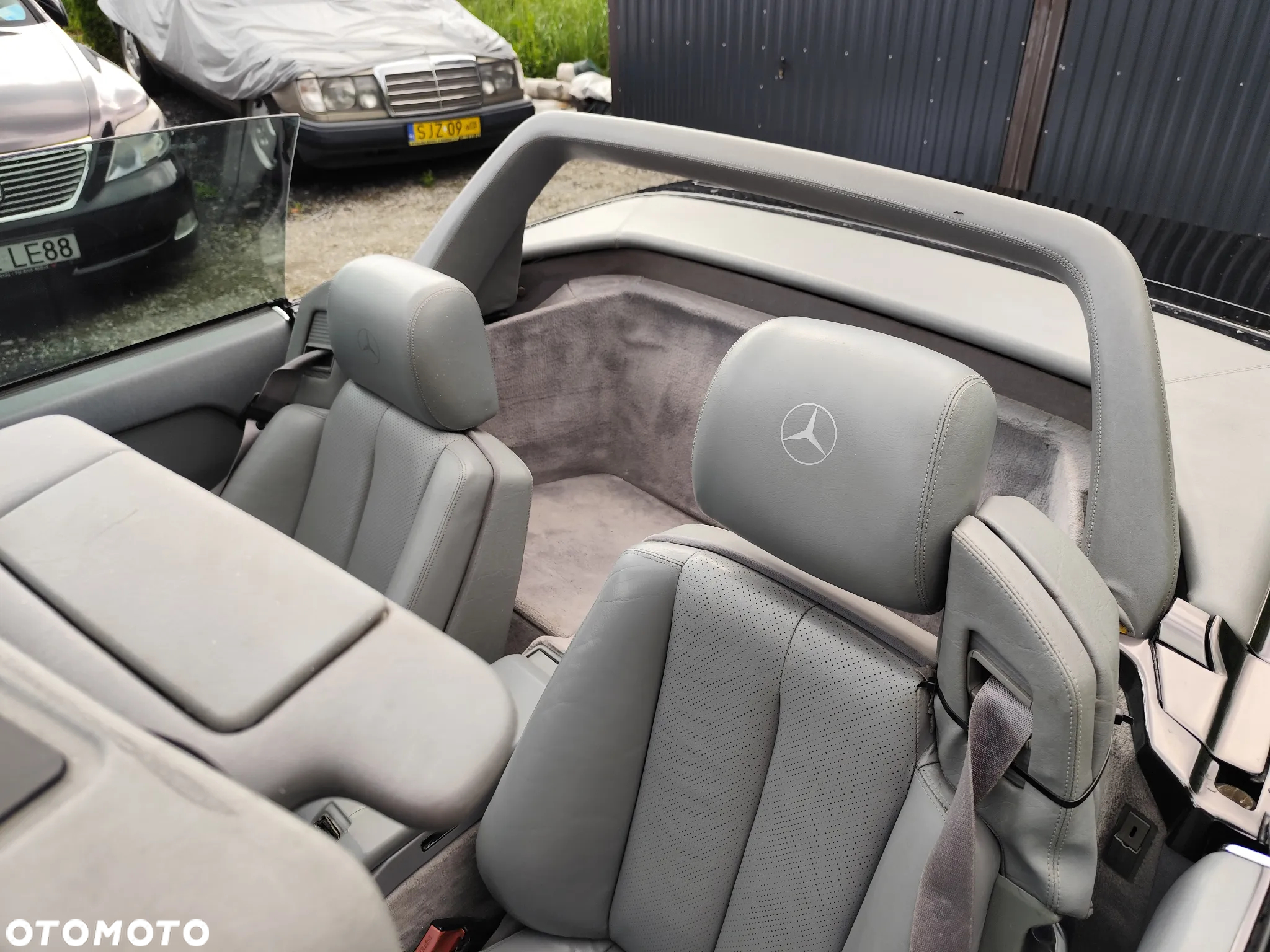 Mercedes-Benz SL - 18