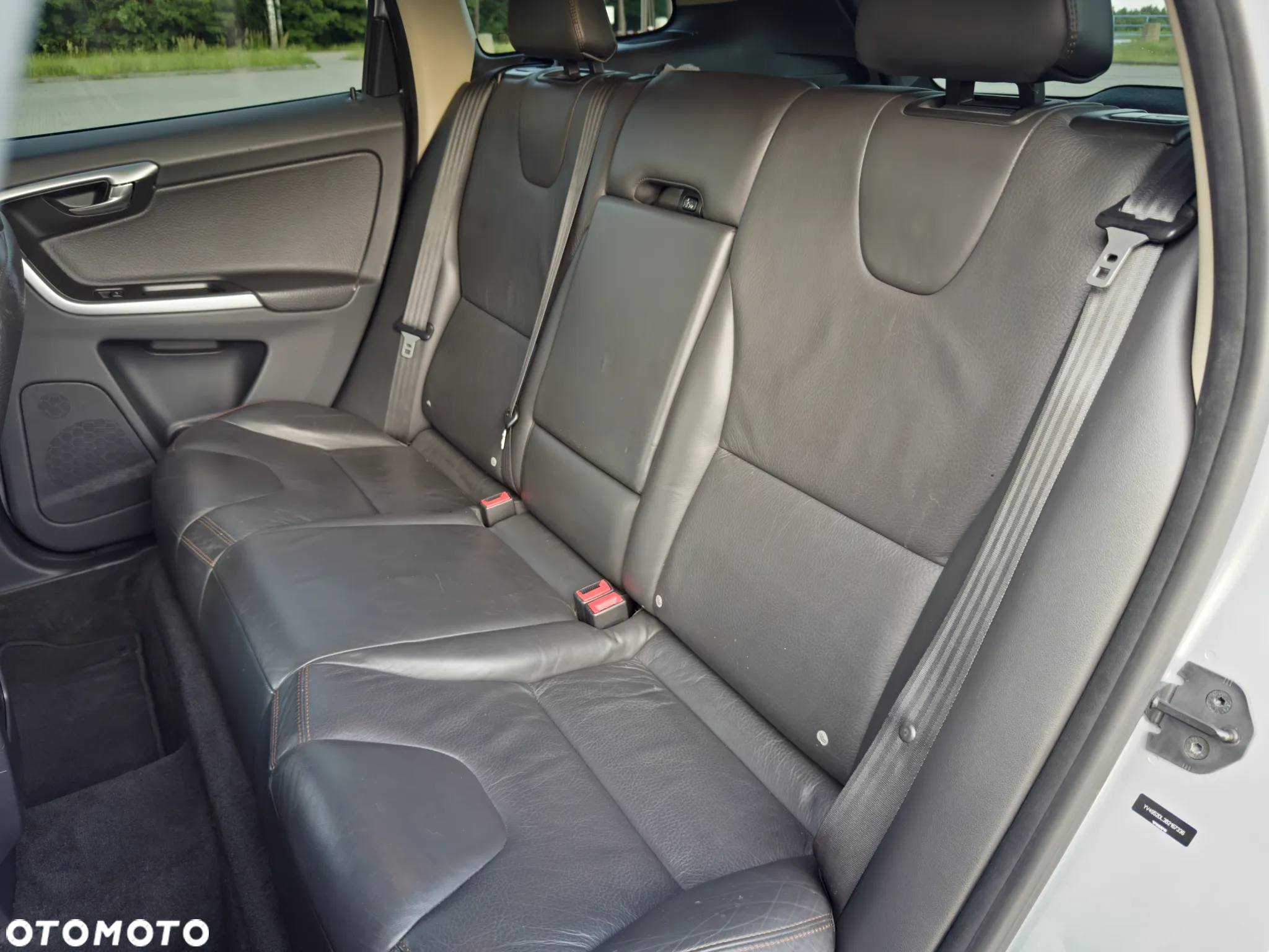 Volvo XC 60 - 35