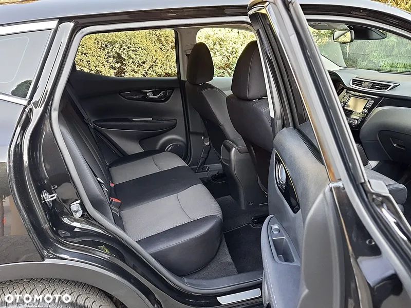 Nissan Qashqai 1.2 DIG-T N-Vision - 10