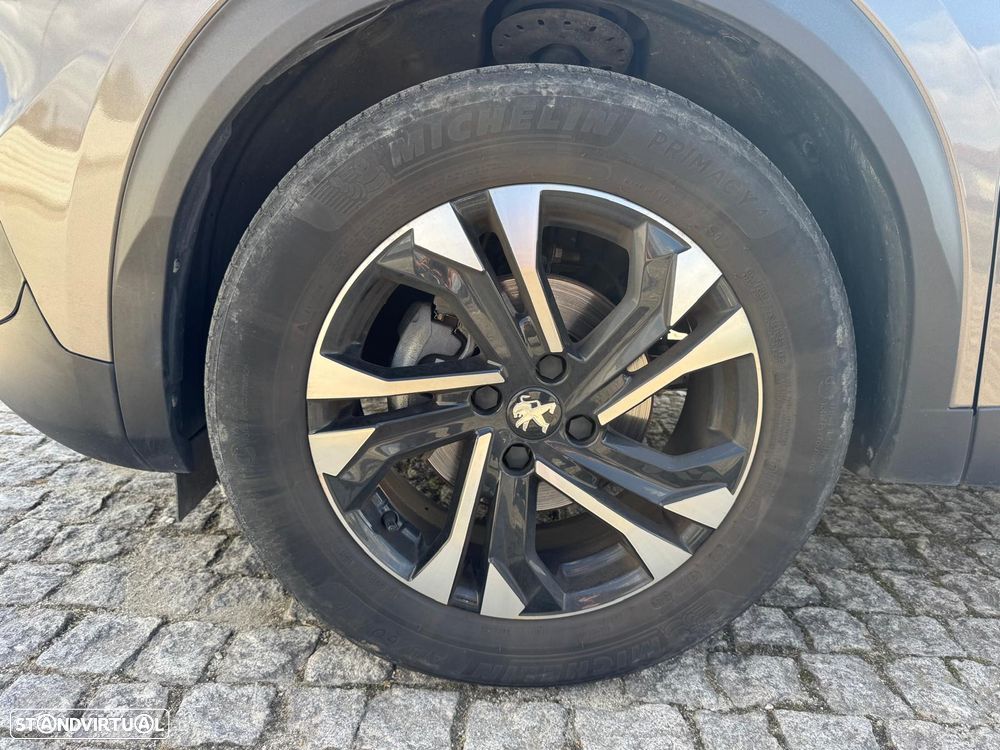 Peugeot 2008 PureTech 130 EAT8 Allure - 10