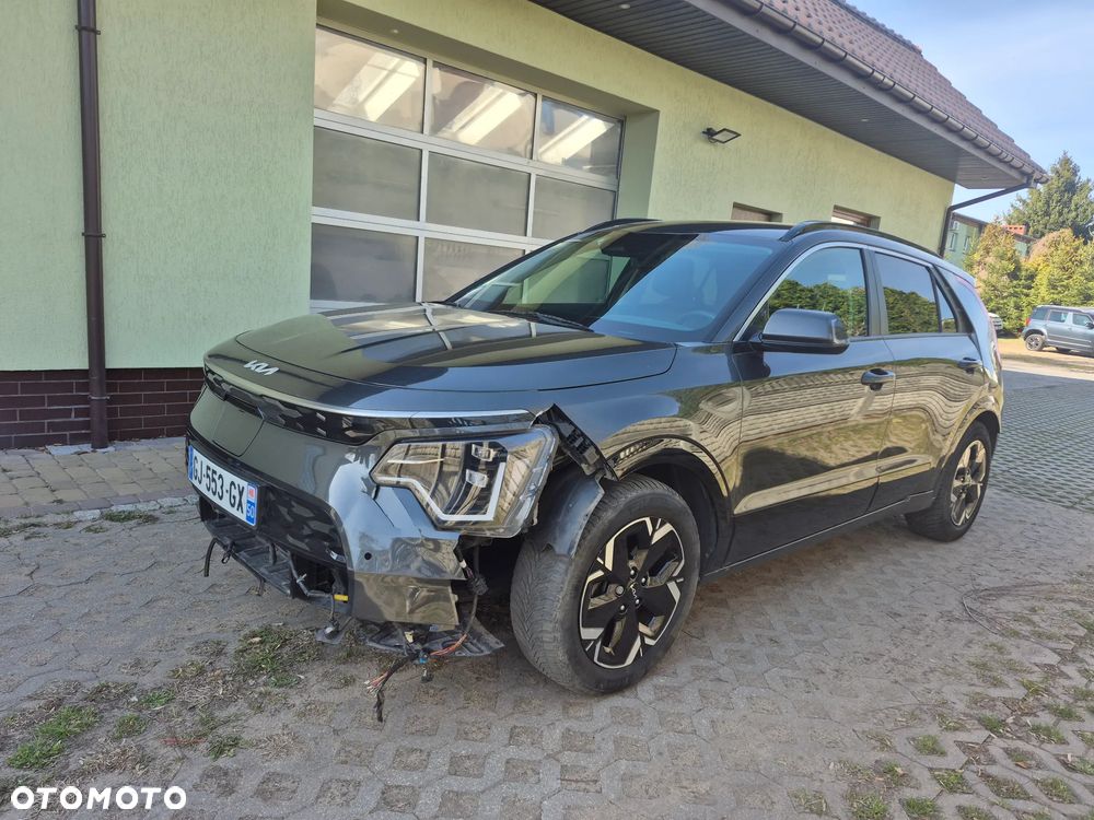 Kia Niro 64kWh L - 7