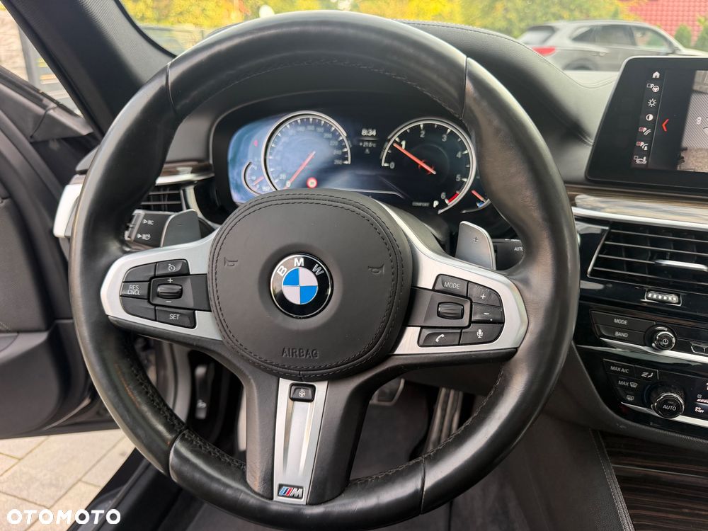 BMW Seria 5 - 21