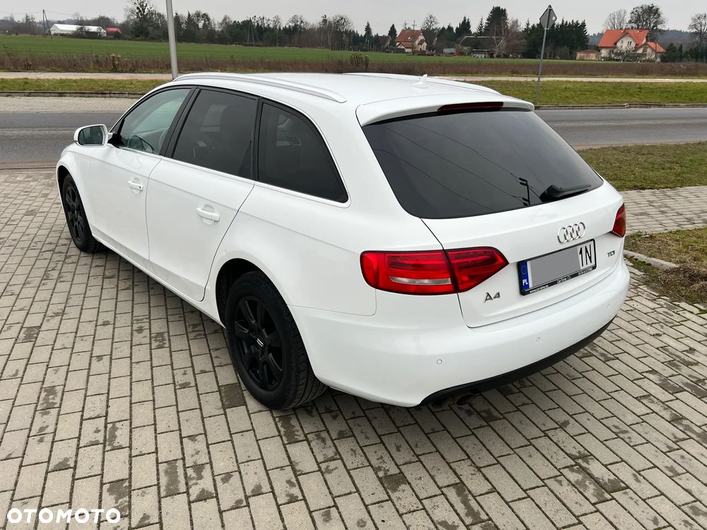 Audi A4 Avant 2.0 TDI DPF multitronic Ambition - 29