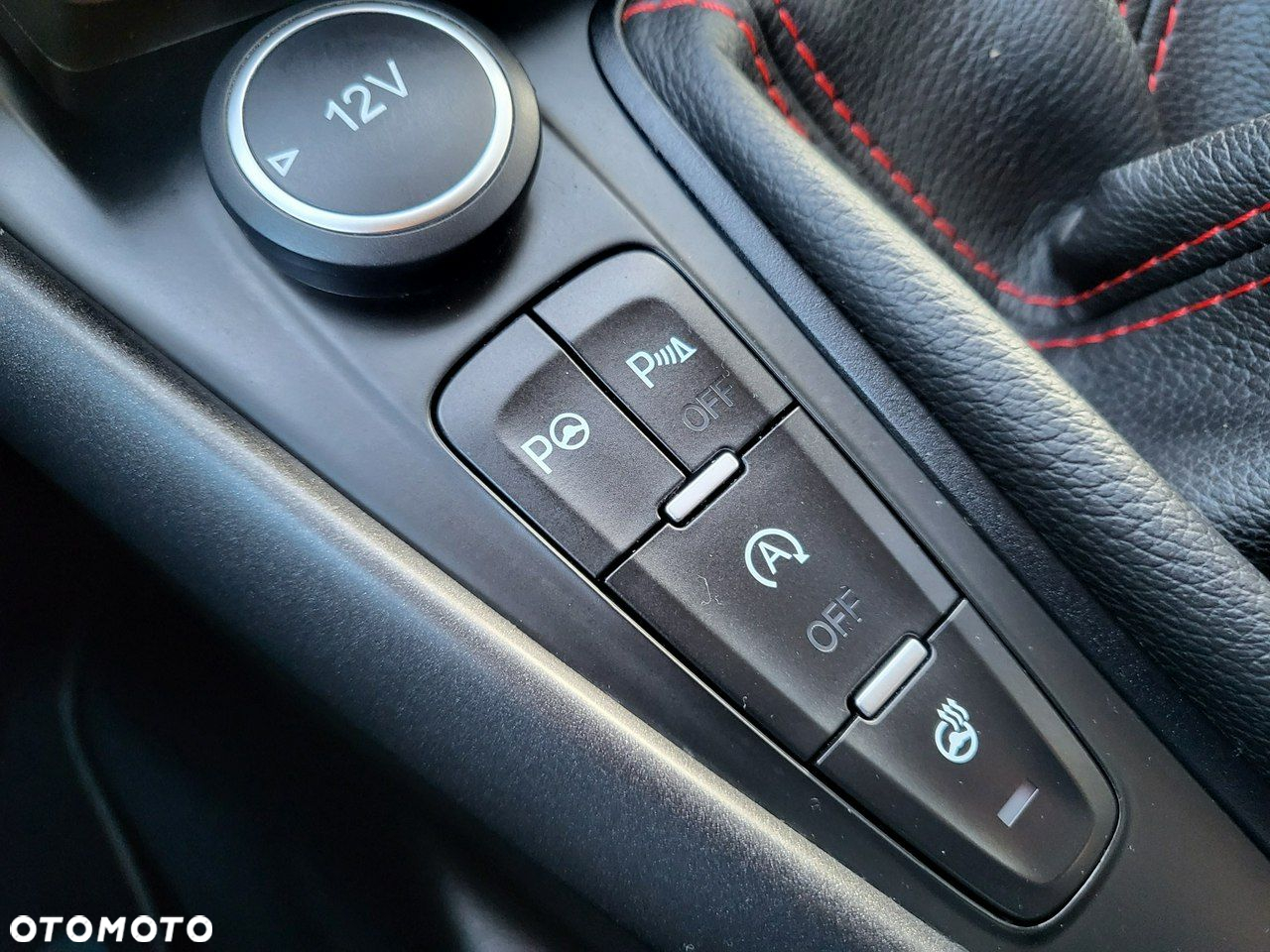 Ford Focus - 32