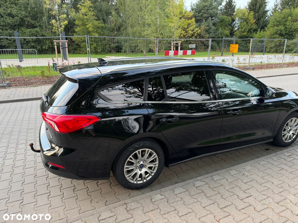 Ford Focus 1.5 EcoBoost Titanium - 3