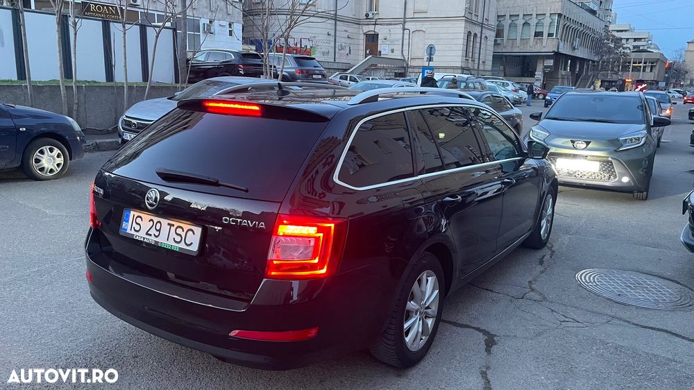 Skoda Octavia - 1