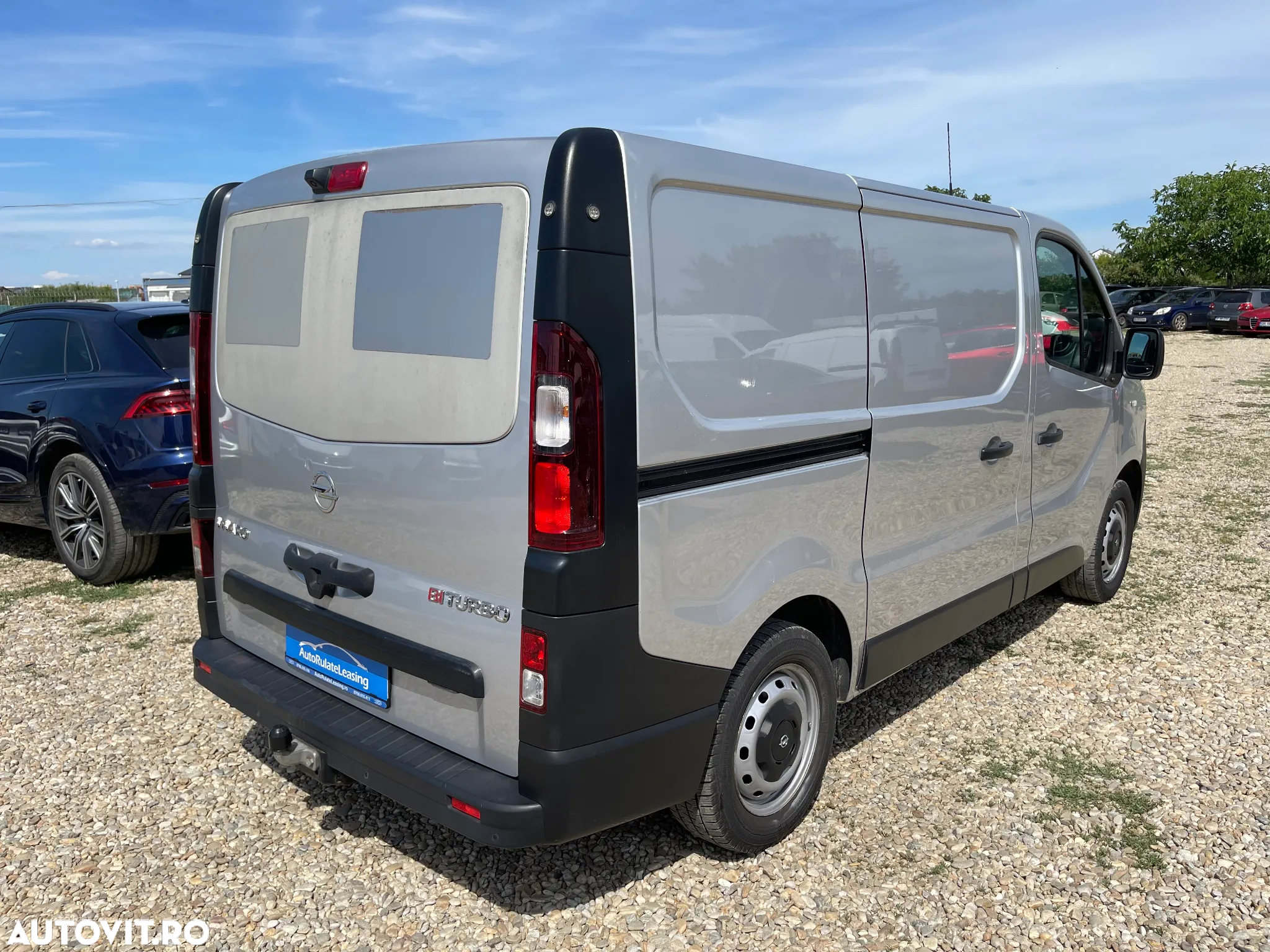 Opel Vivaro - 3