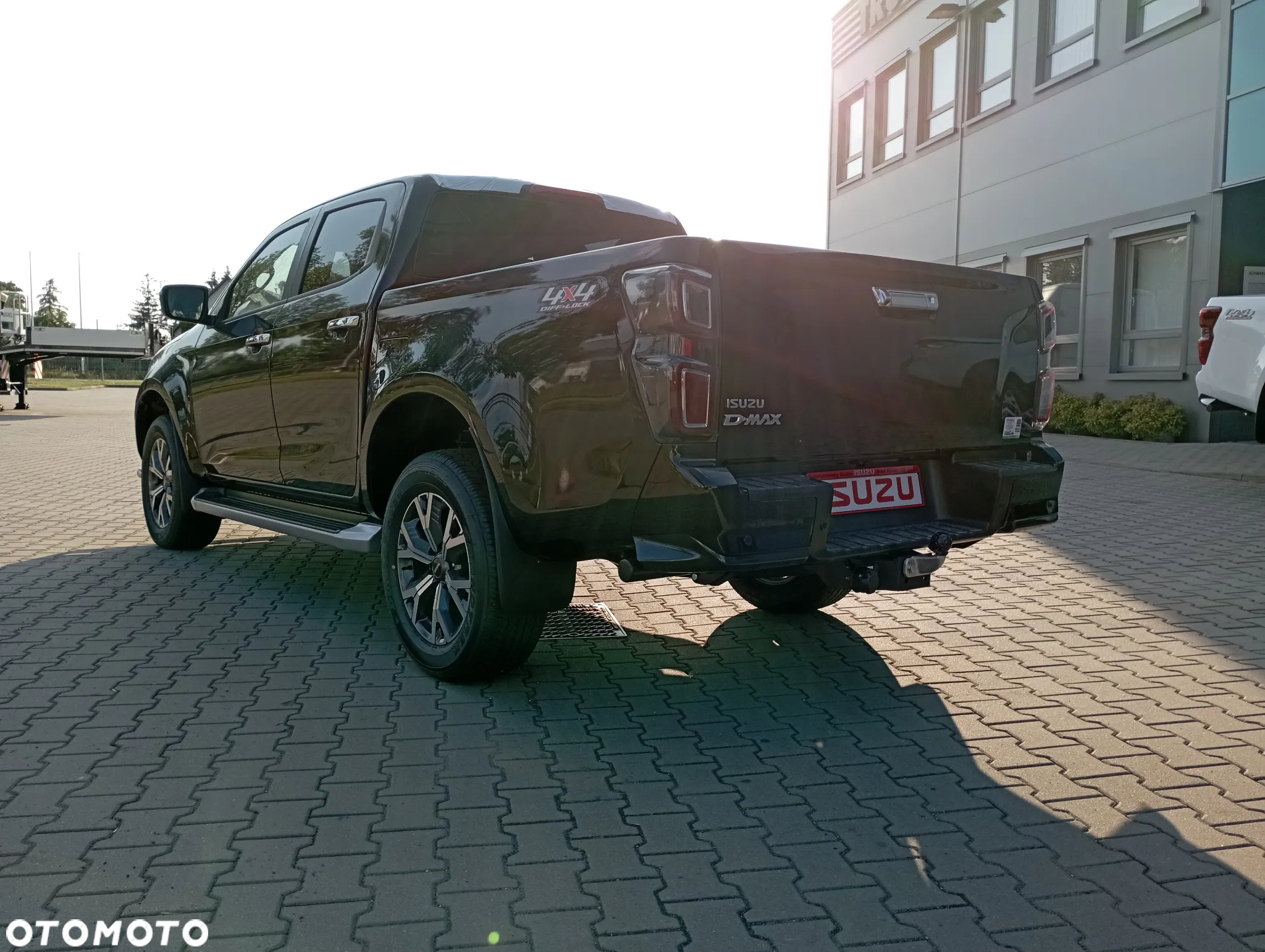 Isuzu D-Max 1.9 DC LSX - 8