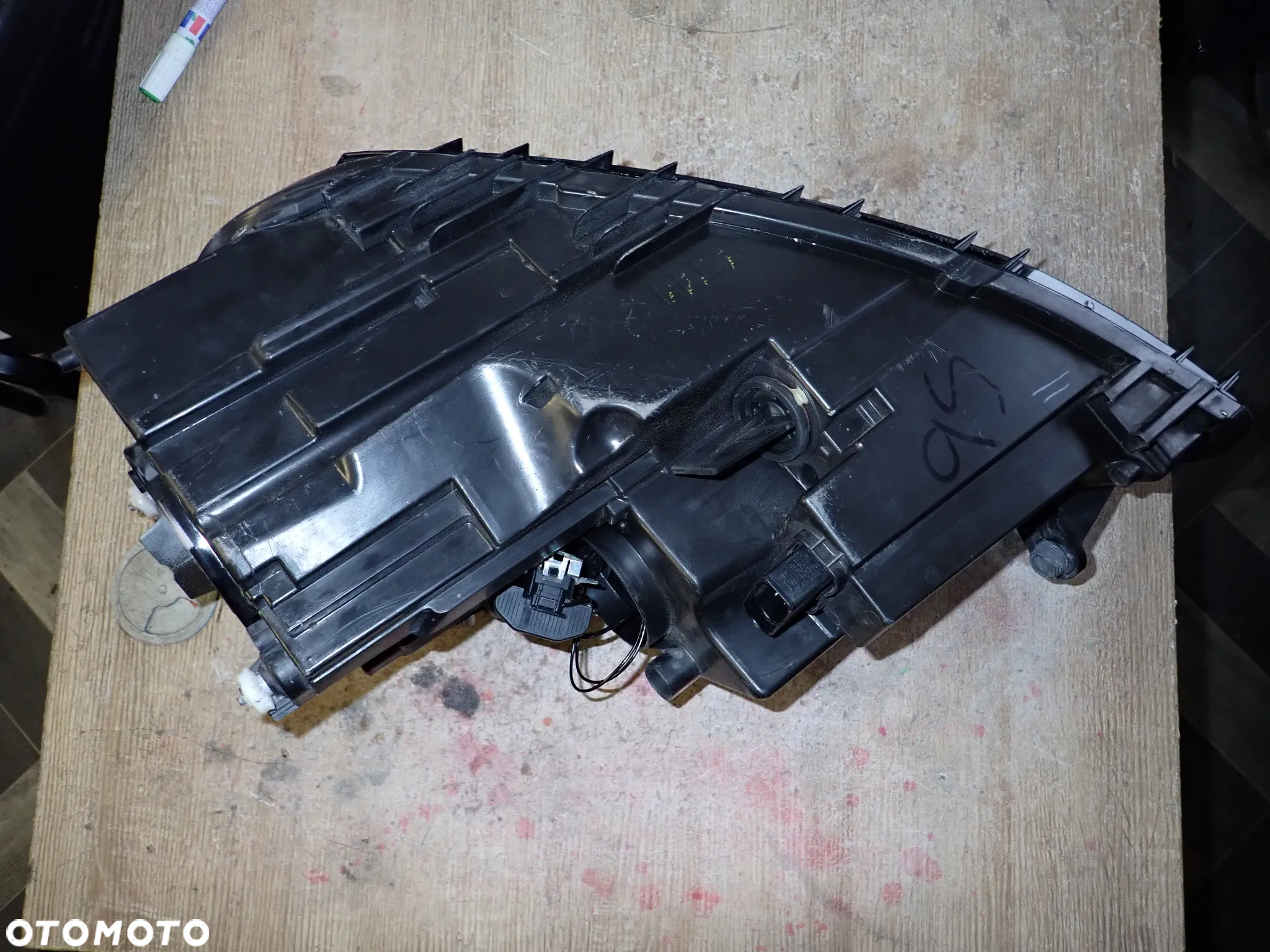 VOLKSWAGEN JETTA 5C LAMPA PRAWY PRZÓD 5C7941006A - 4