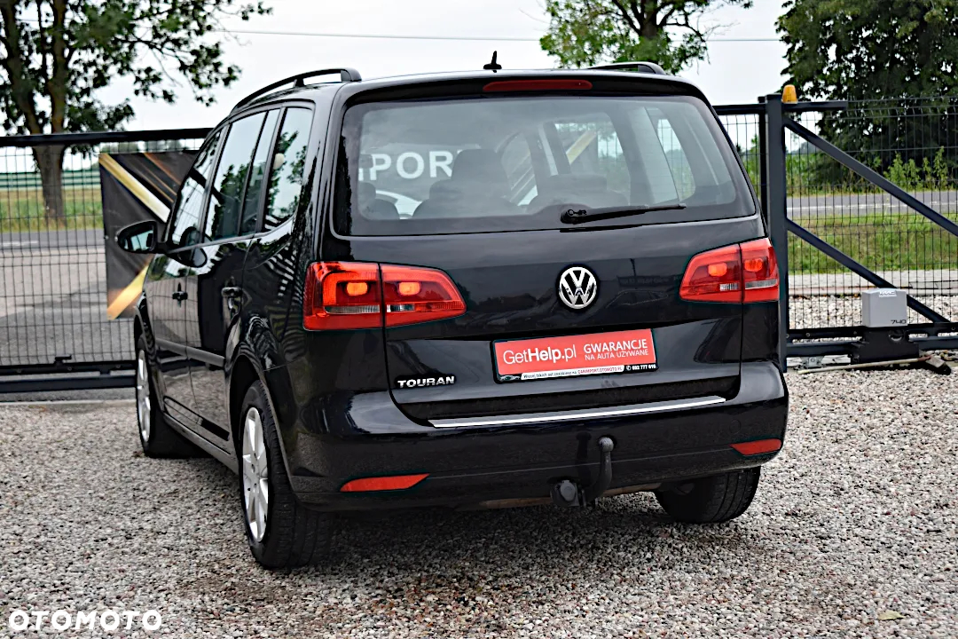 Volkswagen Touran - 17