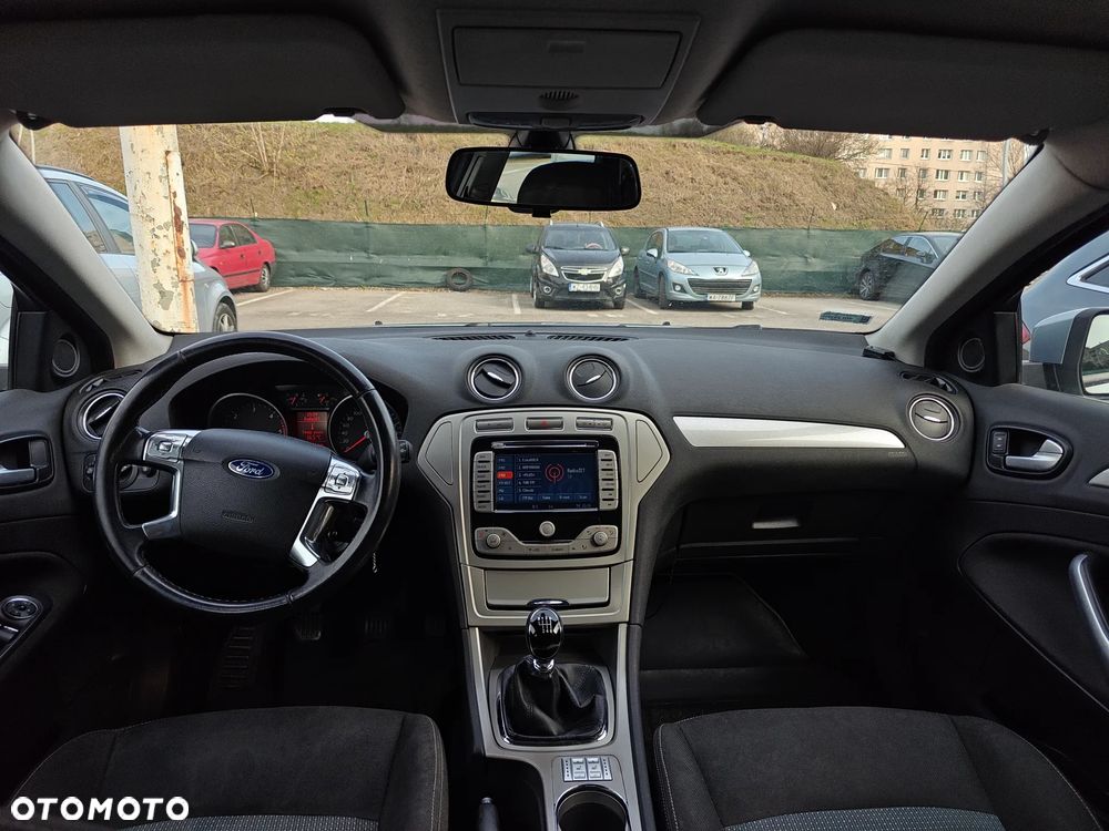 Ford Mondeo - 2