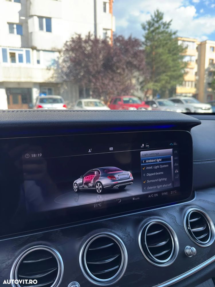 Mercedes-Benz E 350 d 4MATIC Aut. - 34
