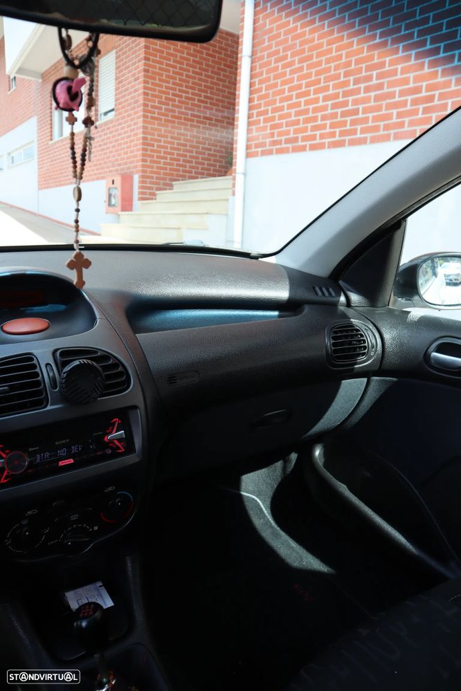 Peugeot 206 2.0 HDi XS - 2
