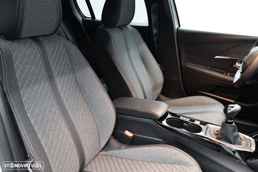 Peugeot 208 1.2 PureTech Allure - 20