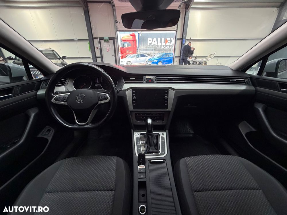 Volkswagen Passat 2.0 TDI DSG Comfortline - 14