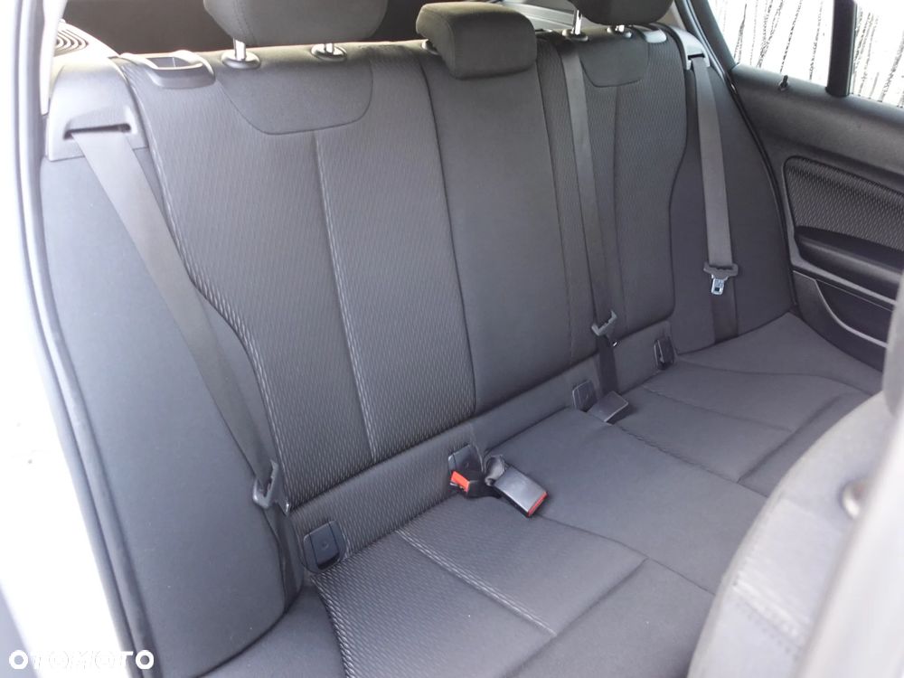 BMW Seria 1 116i Advantage - 8