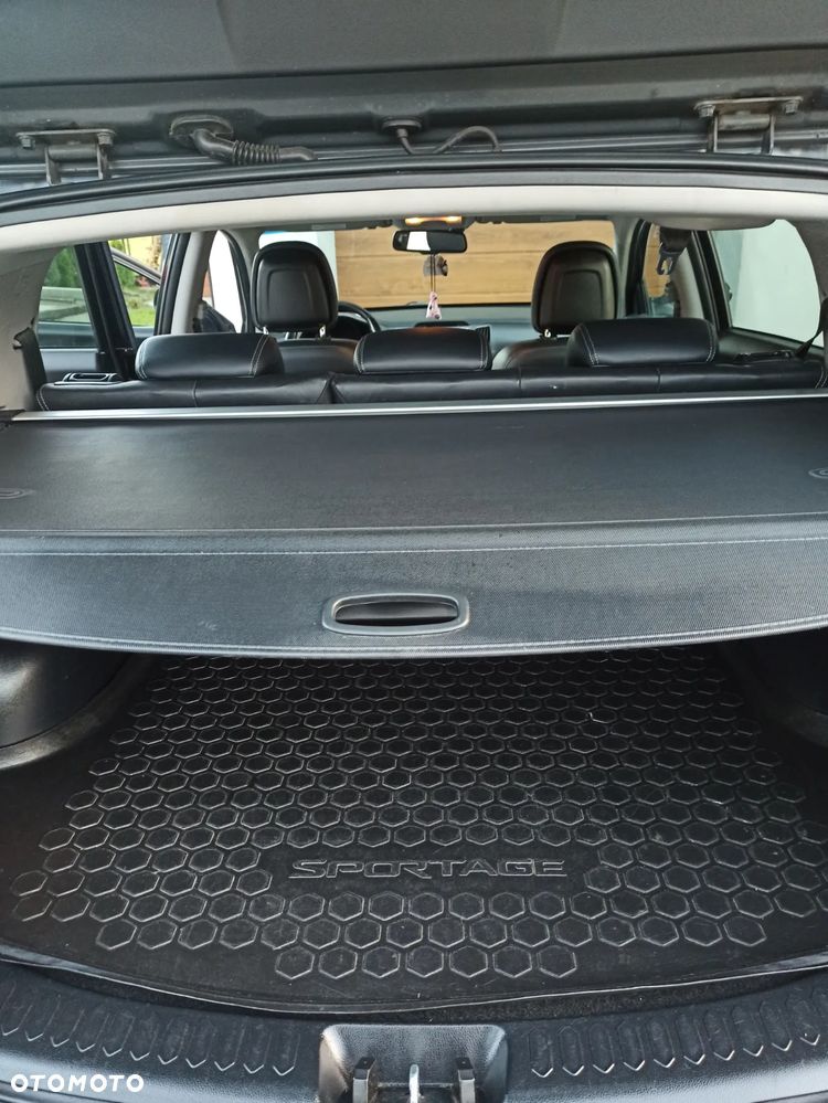 Kia Sportage 2.0 CRDI XL AWD - 9