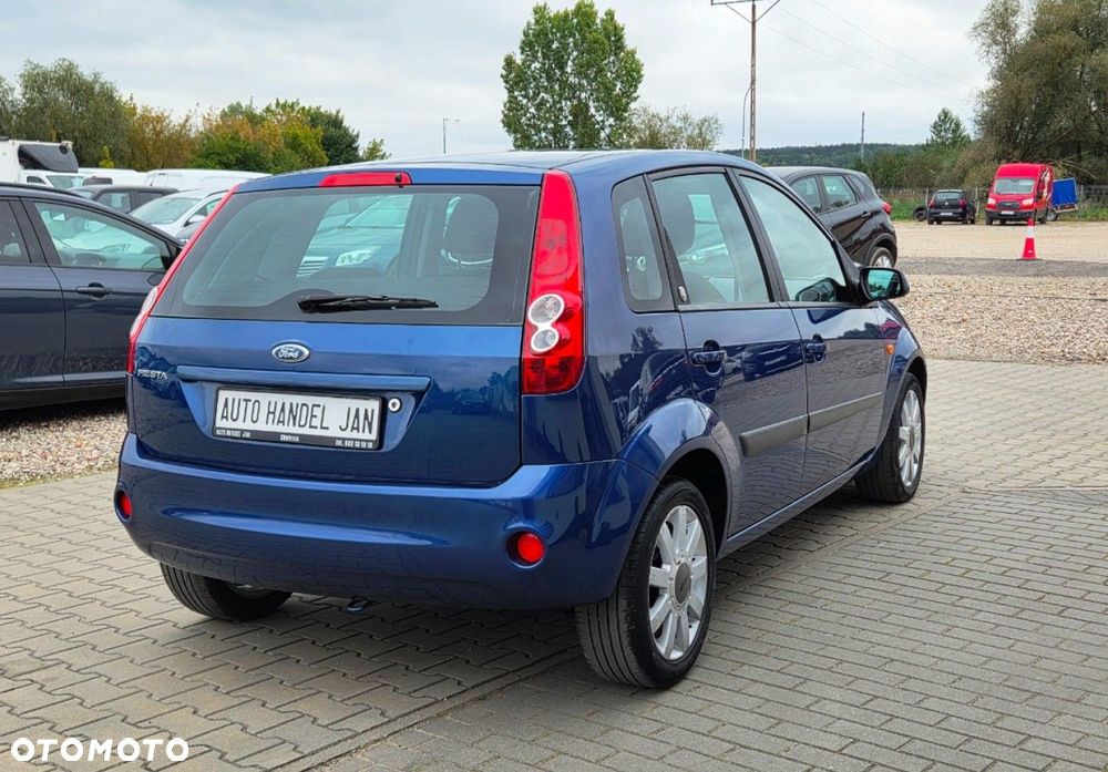 Ford Fiesta - 4