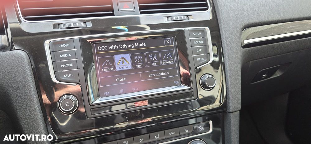Volkswagen Golf 1.4 TSI DSG Highline - 11