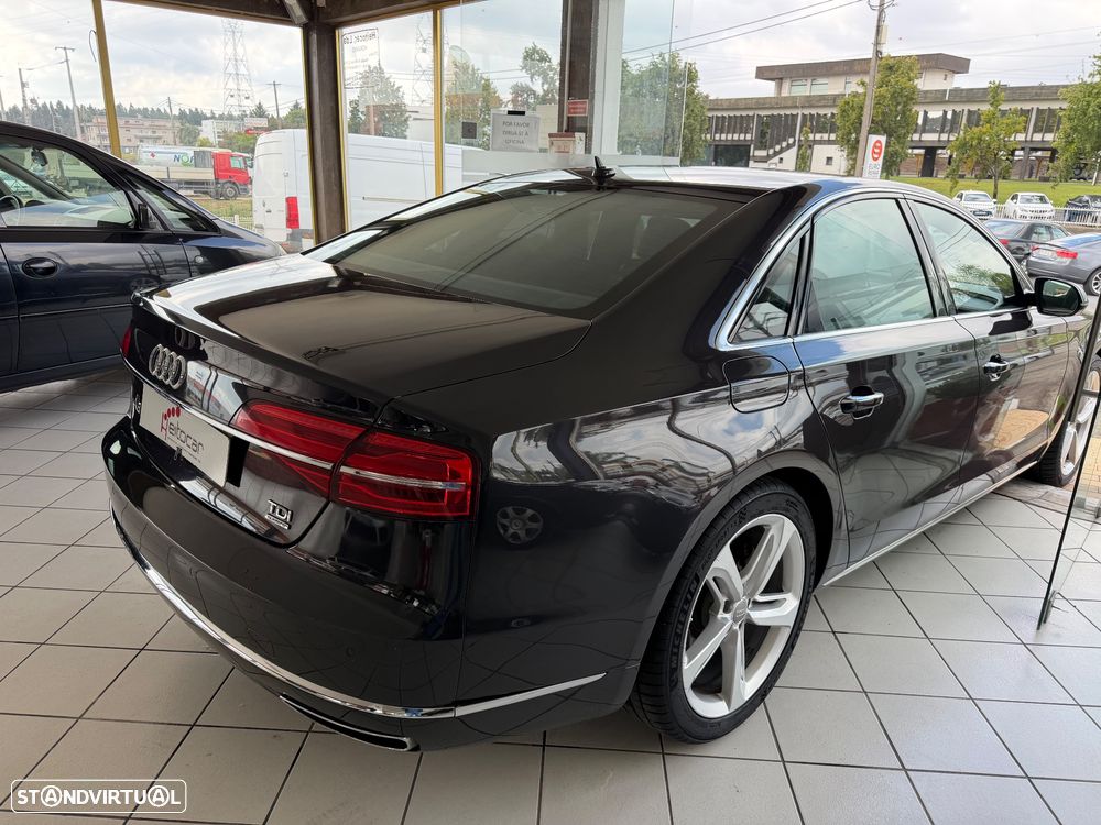 Audi A8 - 11