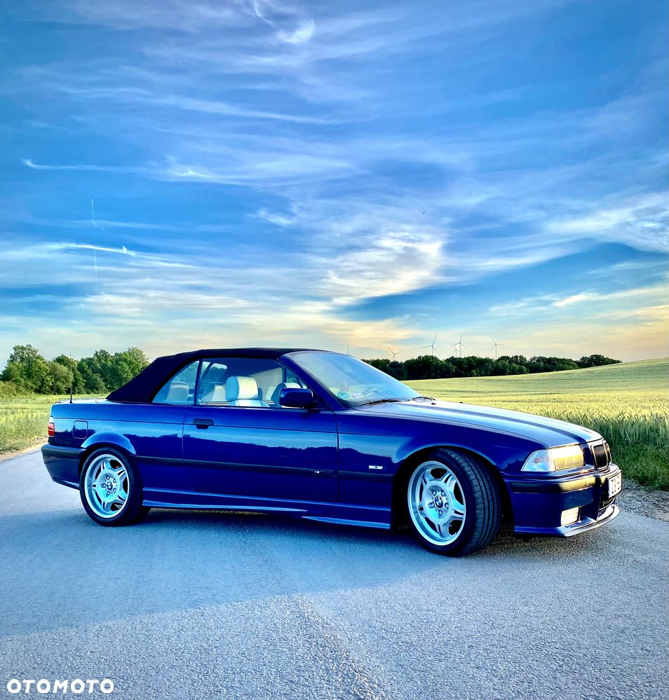 BMW Seria 3 320i - 23