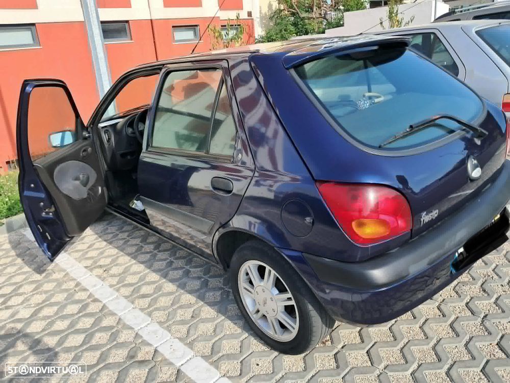 Ford Fiesta - 3