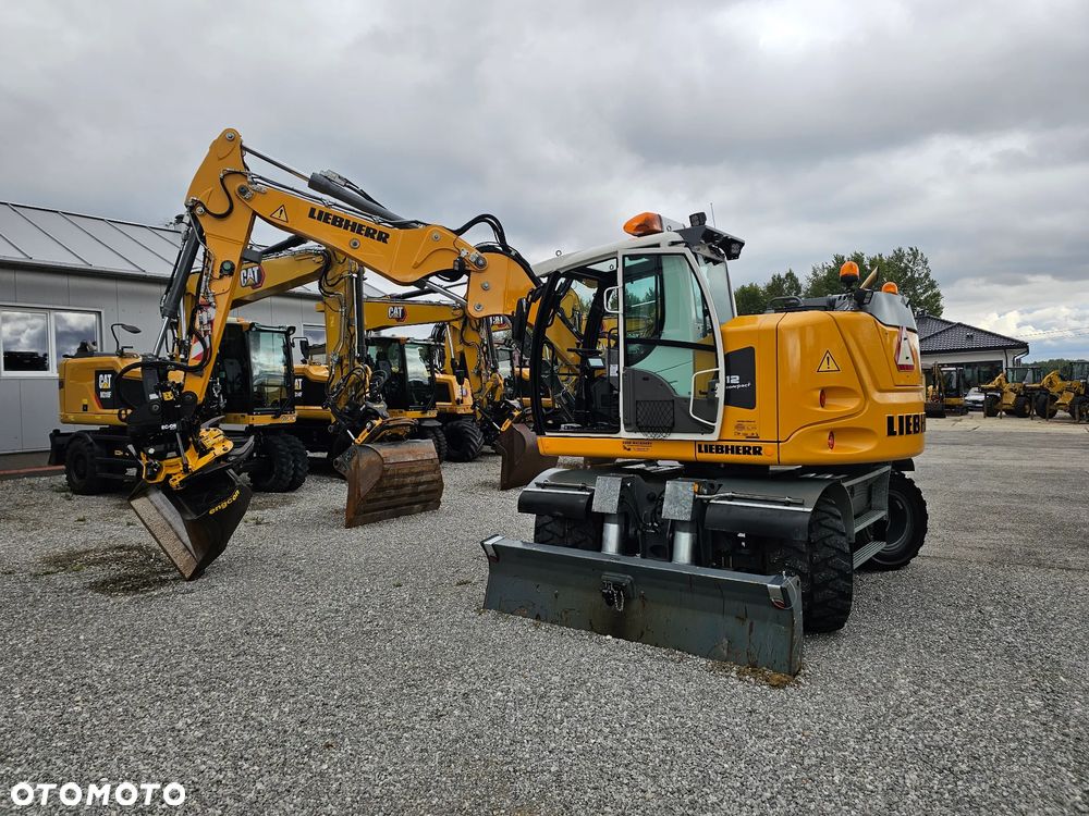 Liebherr A 912 Compact - 37
