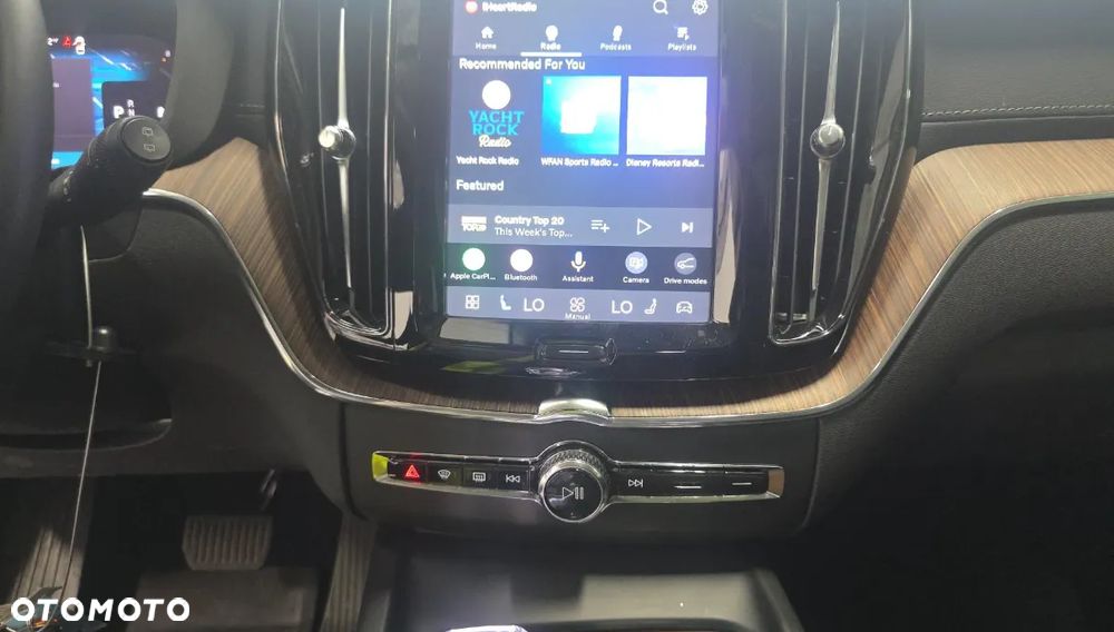 Volvo XC 60 B5 B AWD Ultimate Dark - 10