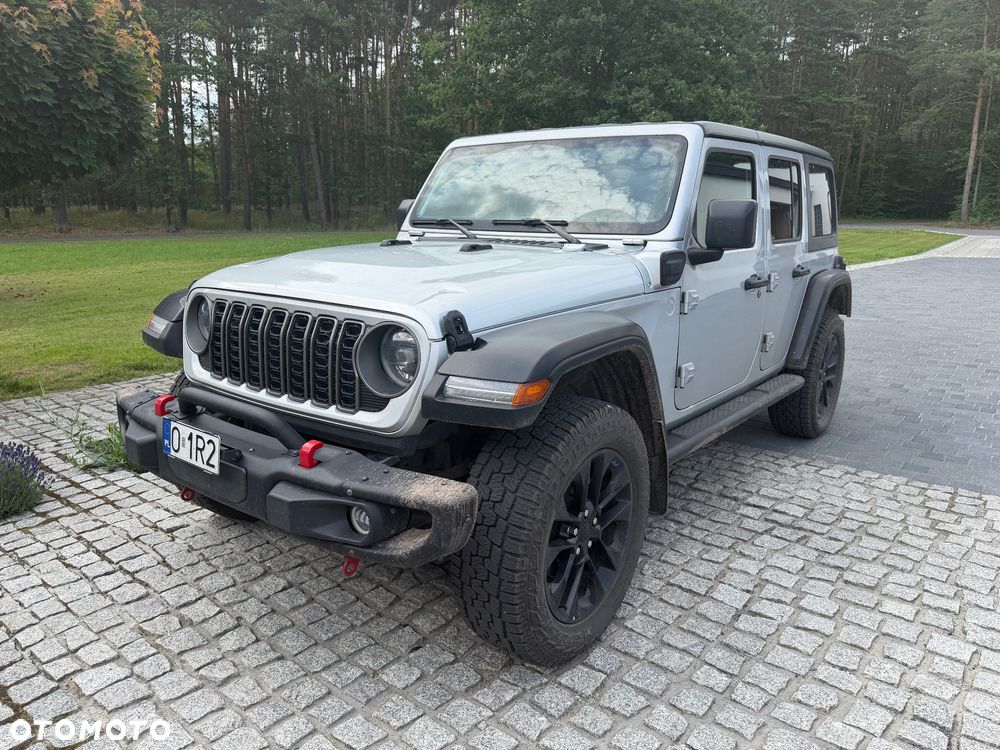 Jeep Wrangler - 1
