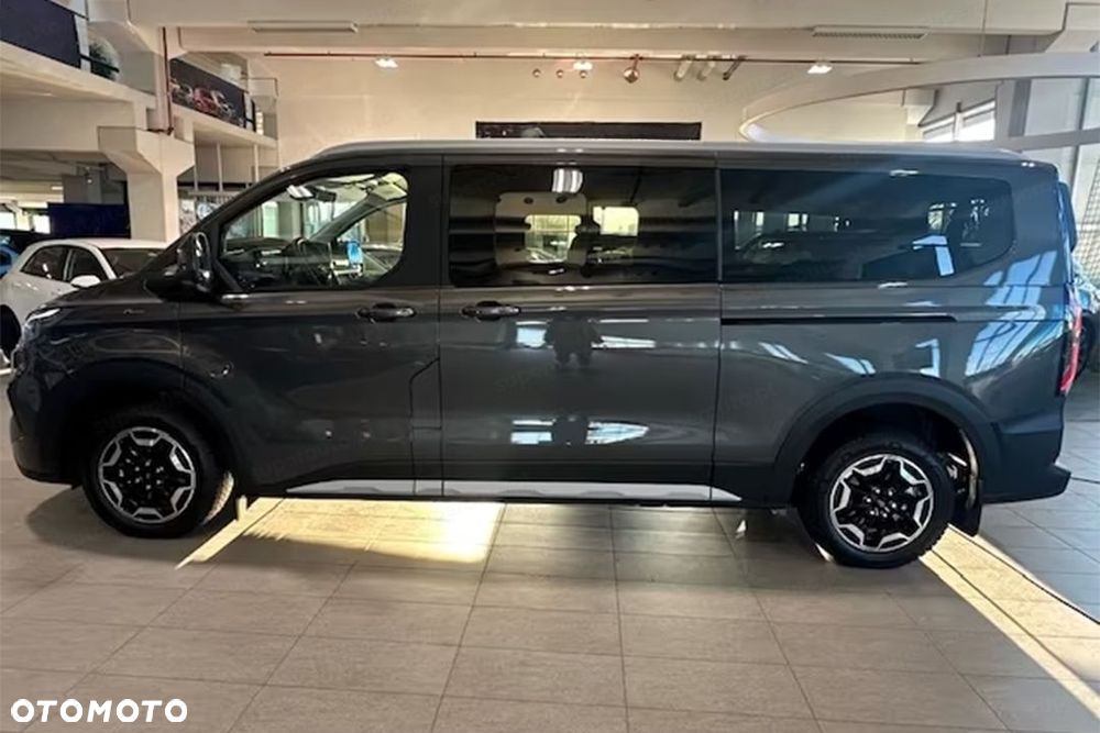 Ford Tourneo Custom - 6