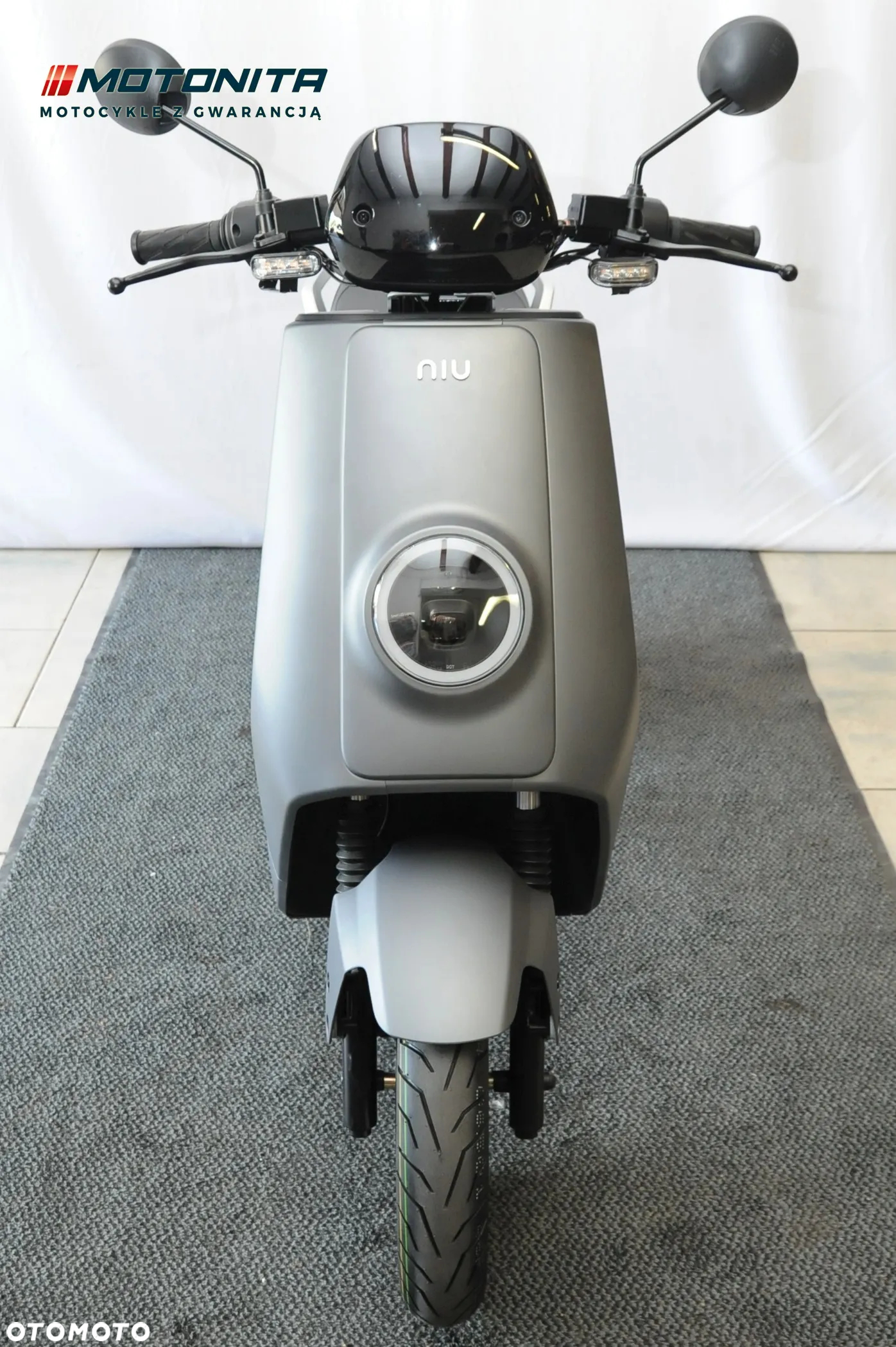 Niu NQI - 8
