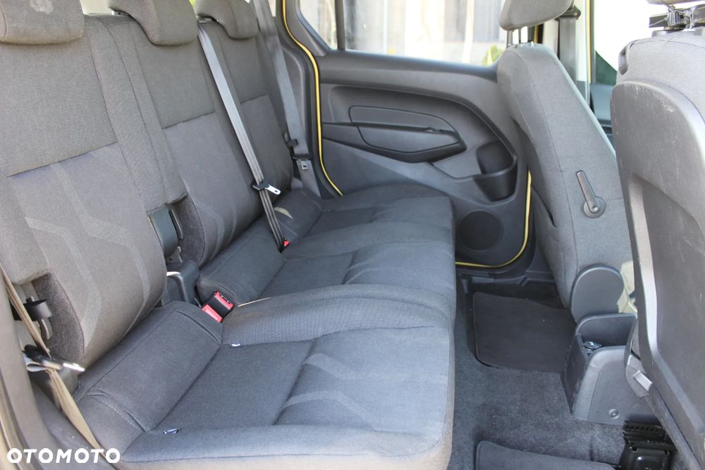 Ford Tourneo Connect 1.6 TDCi Titanium - 10