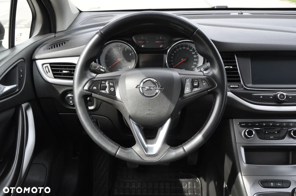 Opel Astra V 1.4 T Dynamic - 27