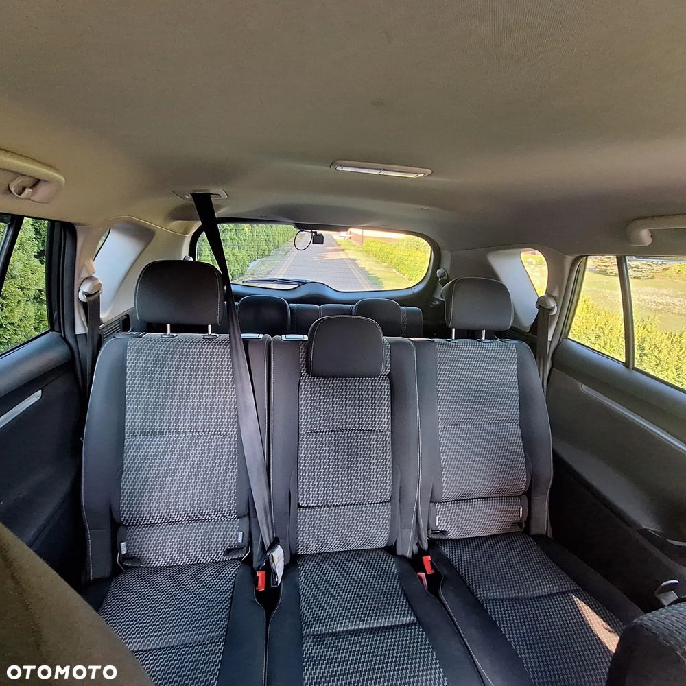 Toyota Verso 1.8 Premium 7os EU6 - 12