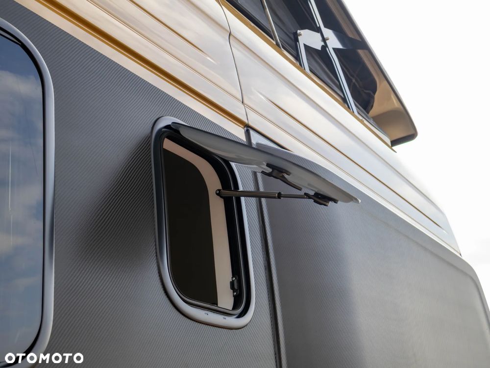 Mercedes-Benz Sprinter - 9