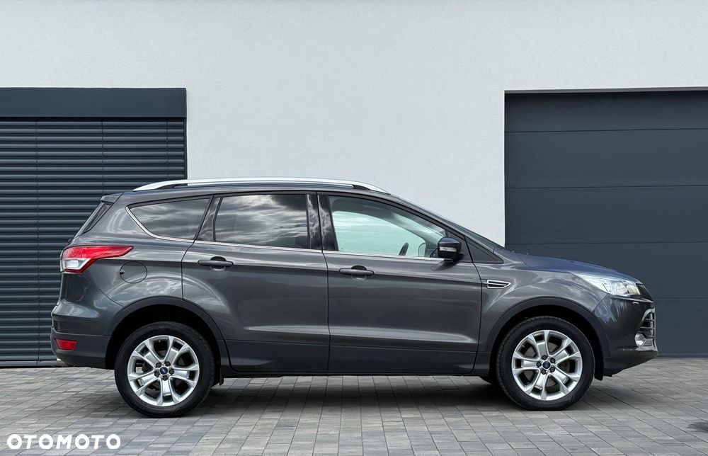 Ford Kuga 2.0 TDCi 4x4 Titanium - 3