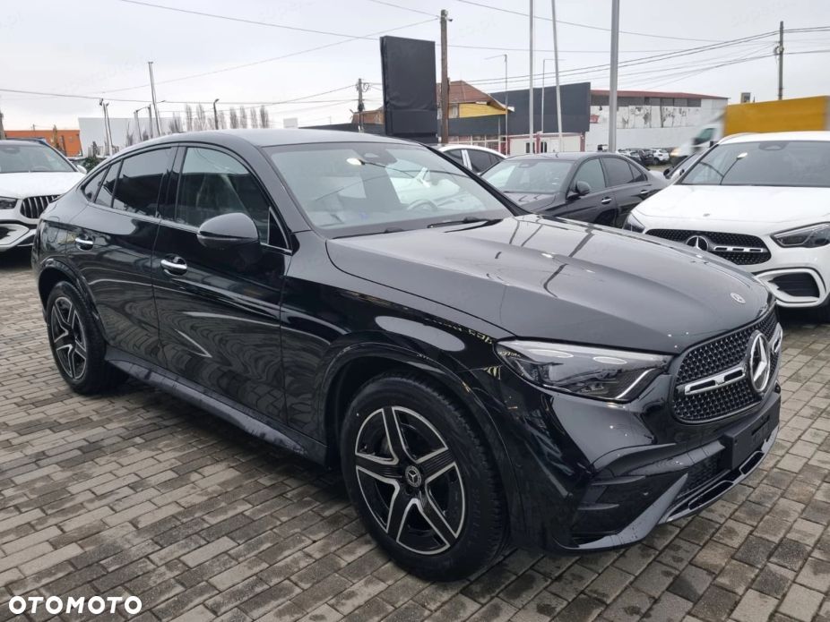 Mercedes-Benz GLC - 4