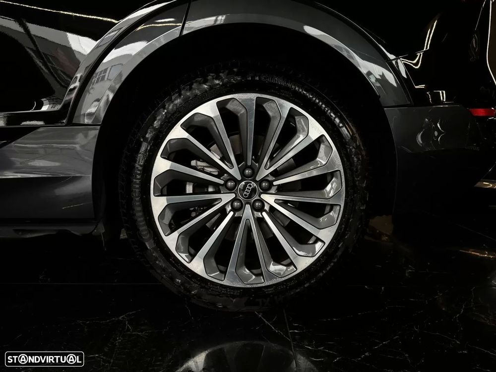 Audi Q8 e-Tron Sportback 55 quattro Advanced - 15