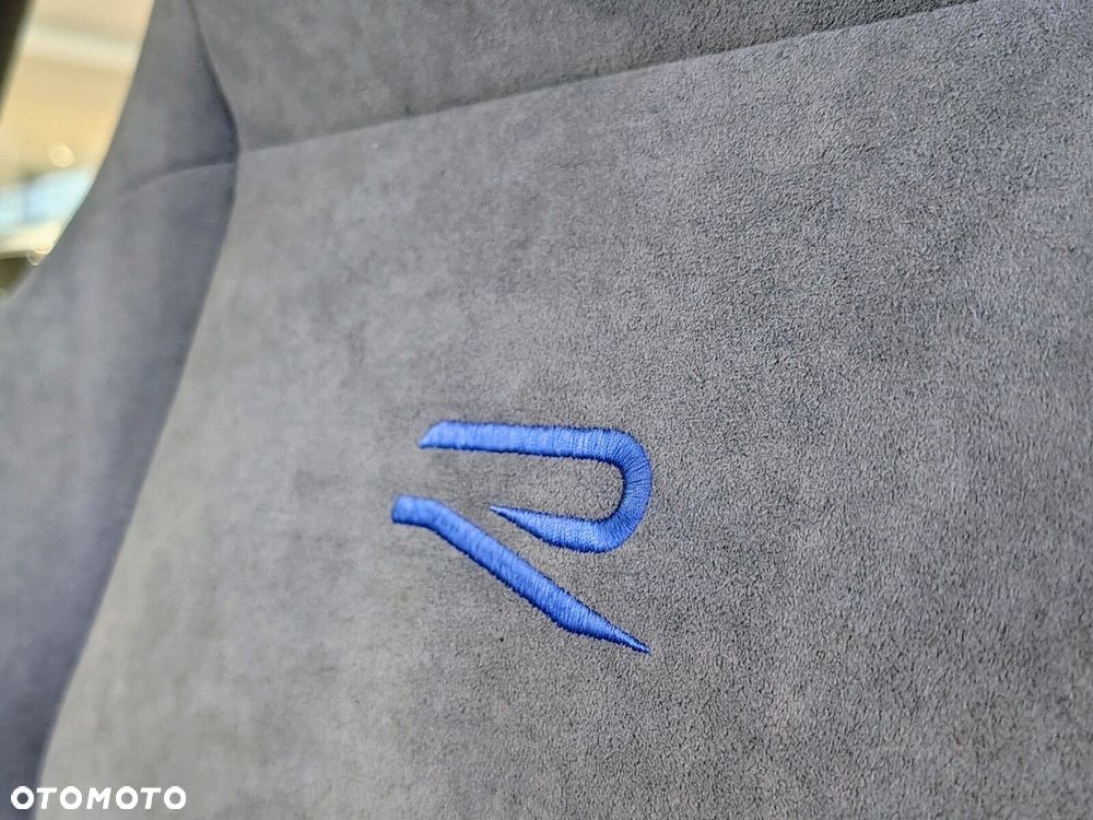 Volkswagen Golf - 29