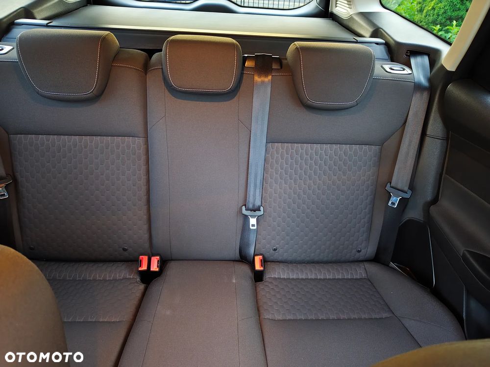Ford Focus - 20