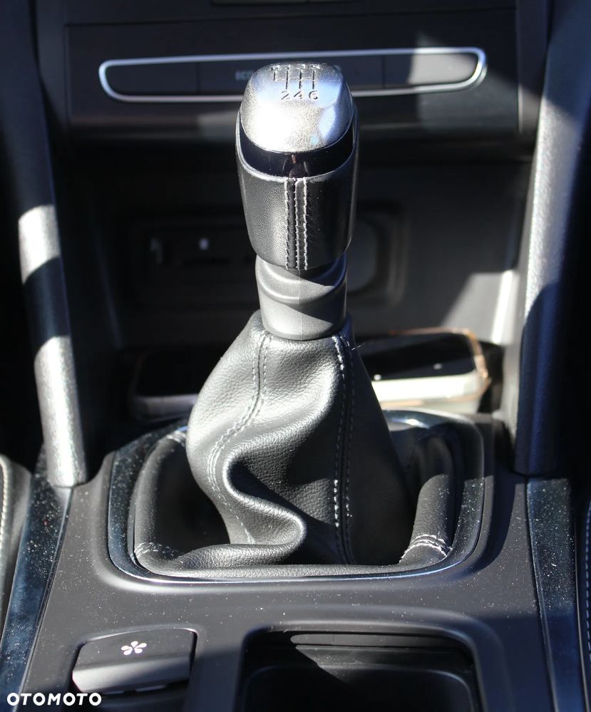 Renault Megane ENERGY TCe 130 INTENS - 34