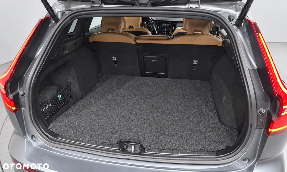 Volvo V60 Cross Country Pro T5 AWD - 15